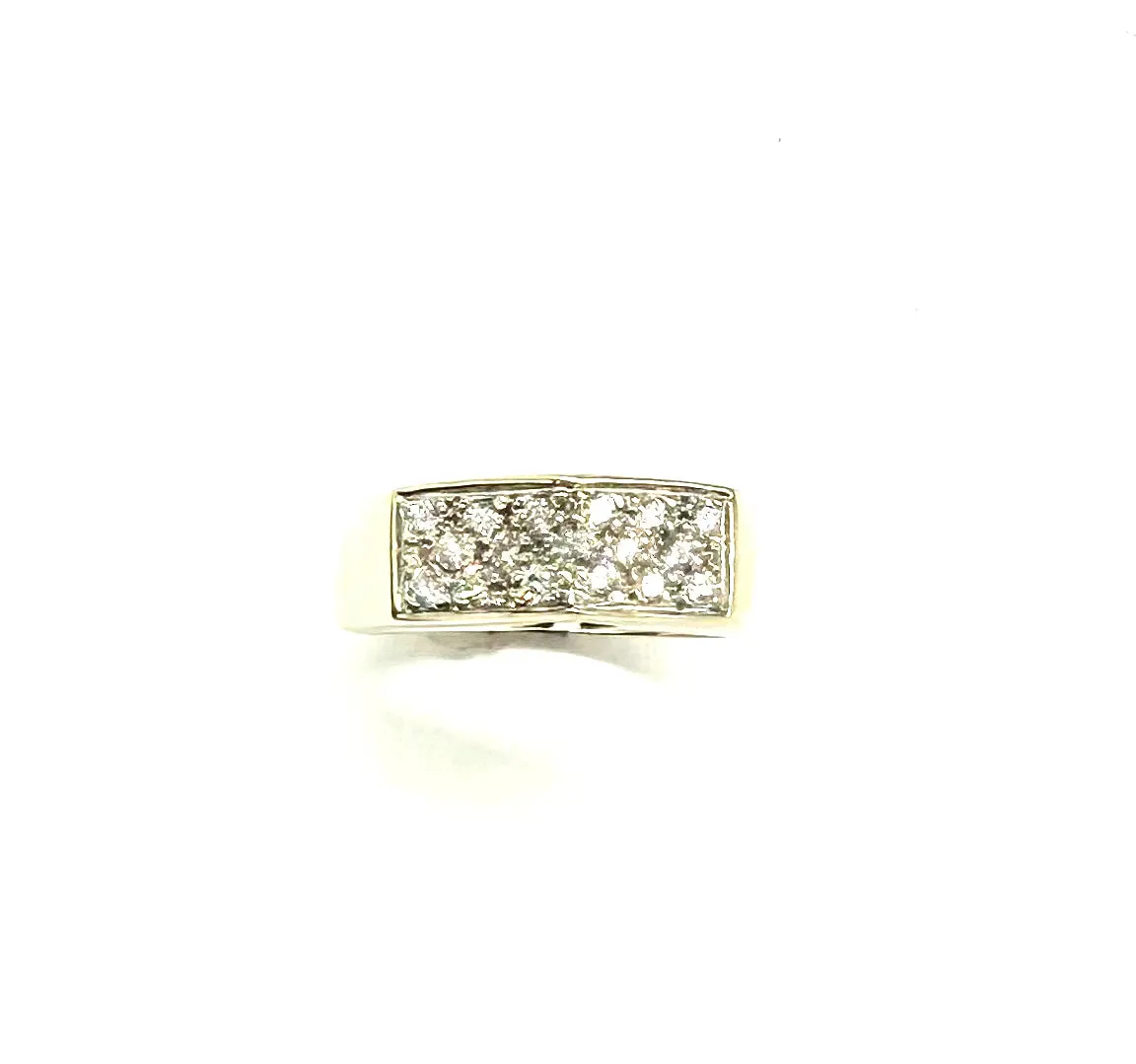 1/2 Ctw Pavé Diamond Cutout Ring