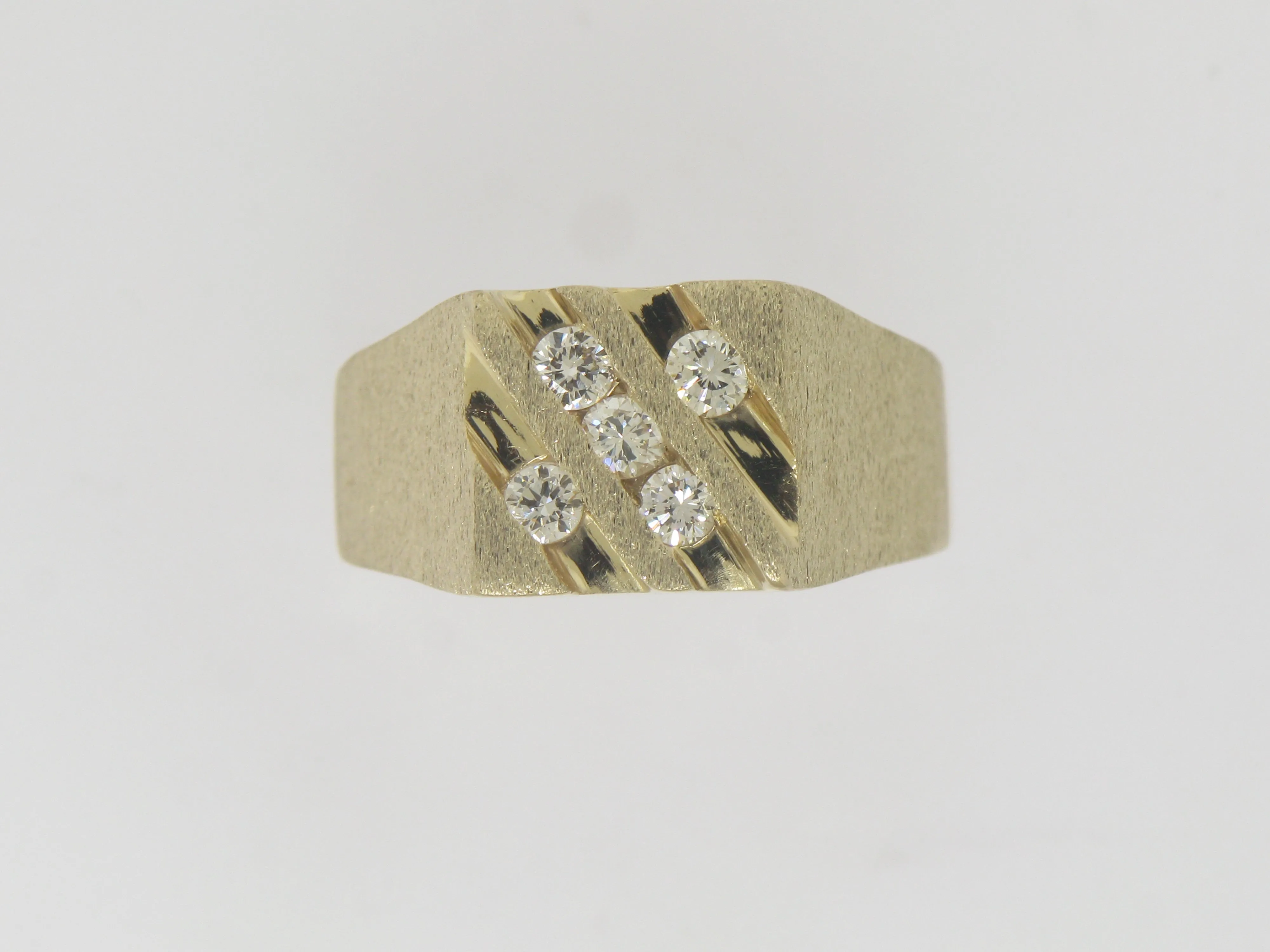 14K Yellow Gold Gentlemen's 5 Diamond Ring .50 cttw Size 12.25 (Estate Jewelry)