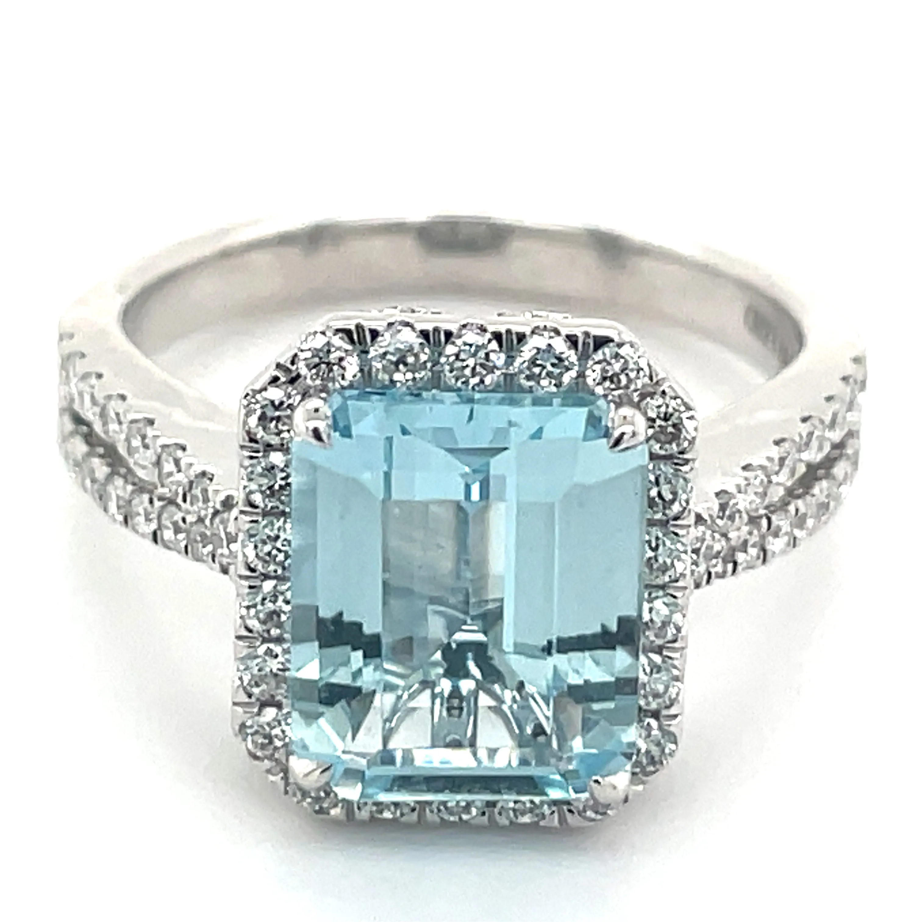 18ct White Gold Earth Grown Aquamarine and Laboratory Grown Diamond Halo Ring