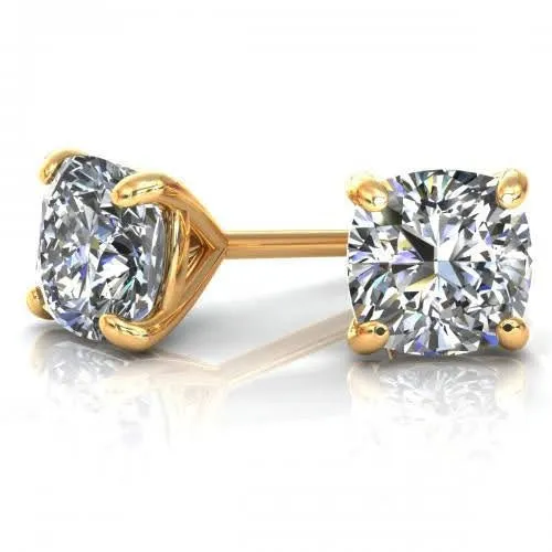 Classy 0.80CT Round Cut Diamond Stud Earrings in 14KT Yellow Gold