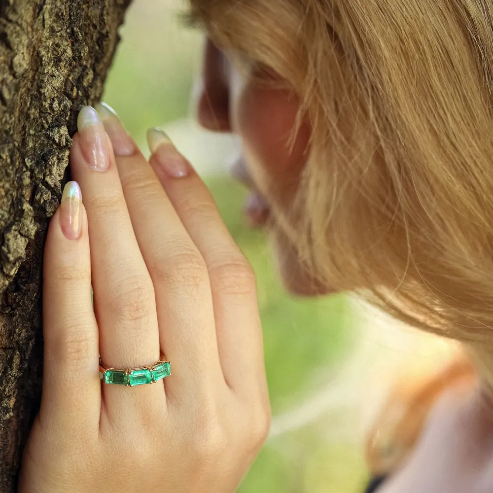 East West Three Stone Emerald Ring