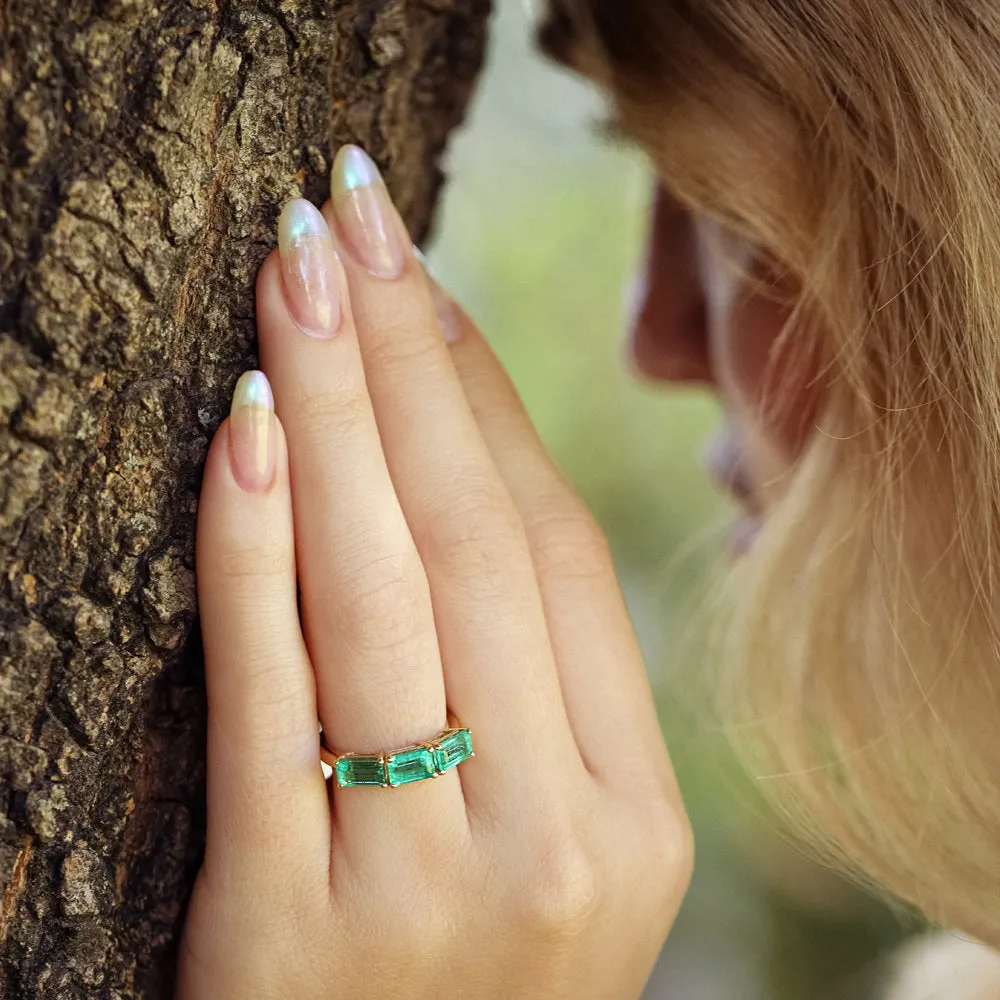 East West Three Stone Emerald Ring