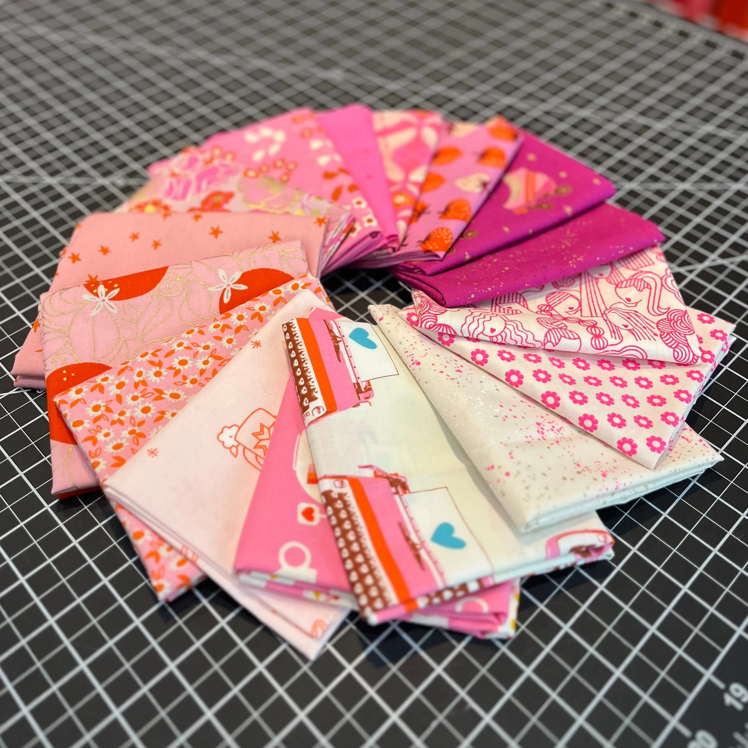 Galentine's Day 2023, 16 Fat Quarter Bundle - Ruby Star Society Fabrics