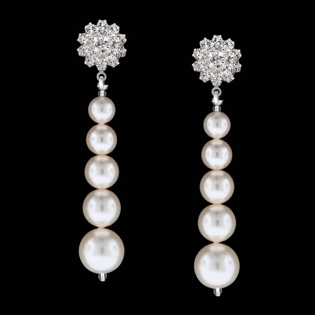 Graduated Pearl Earrings