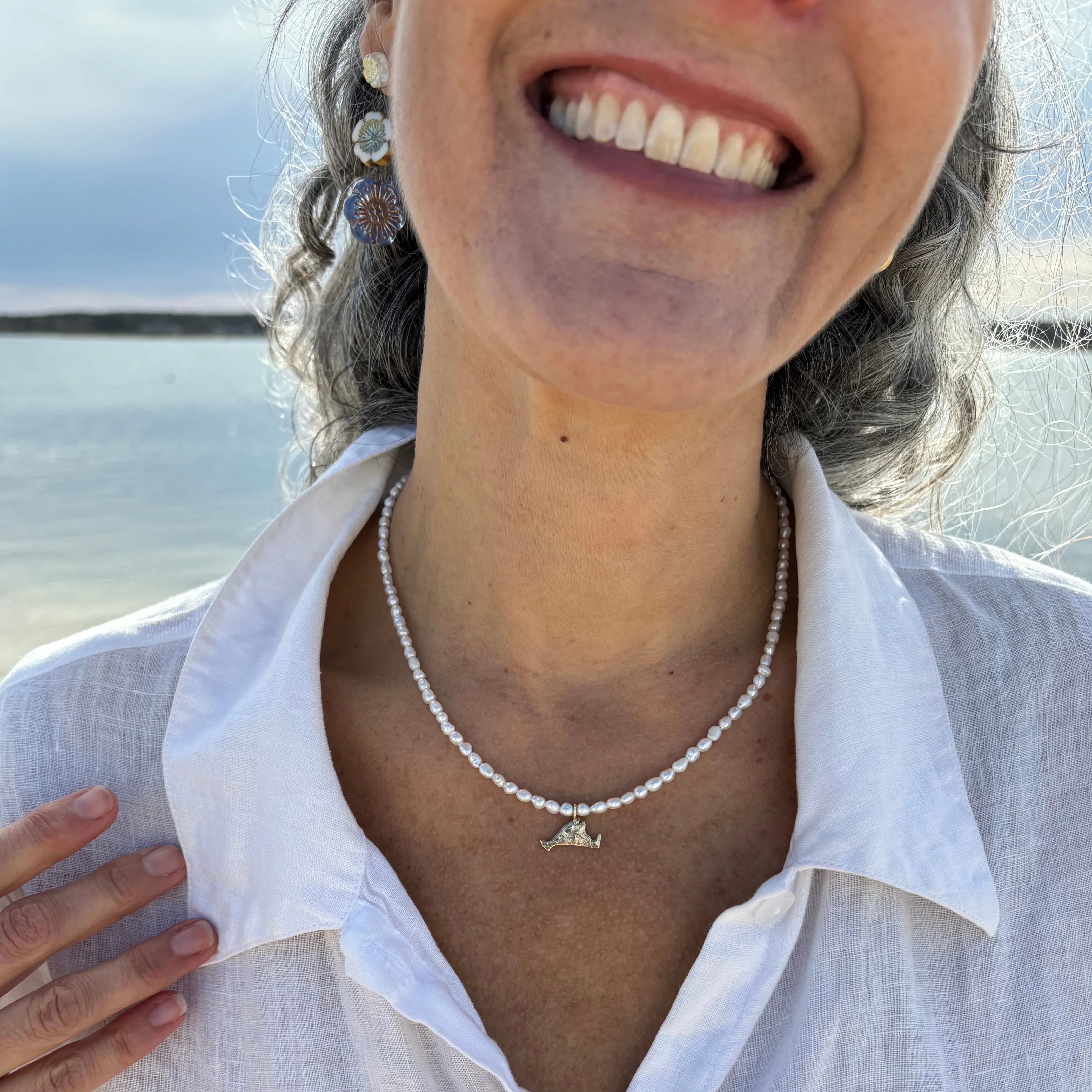 Martha's Vineyard Tiny Pearl Pendant Necklace