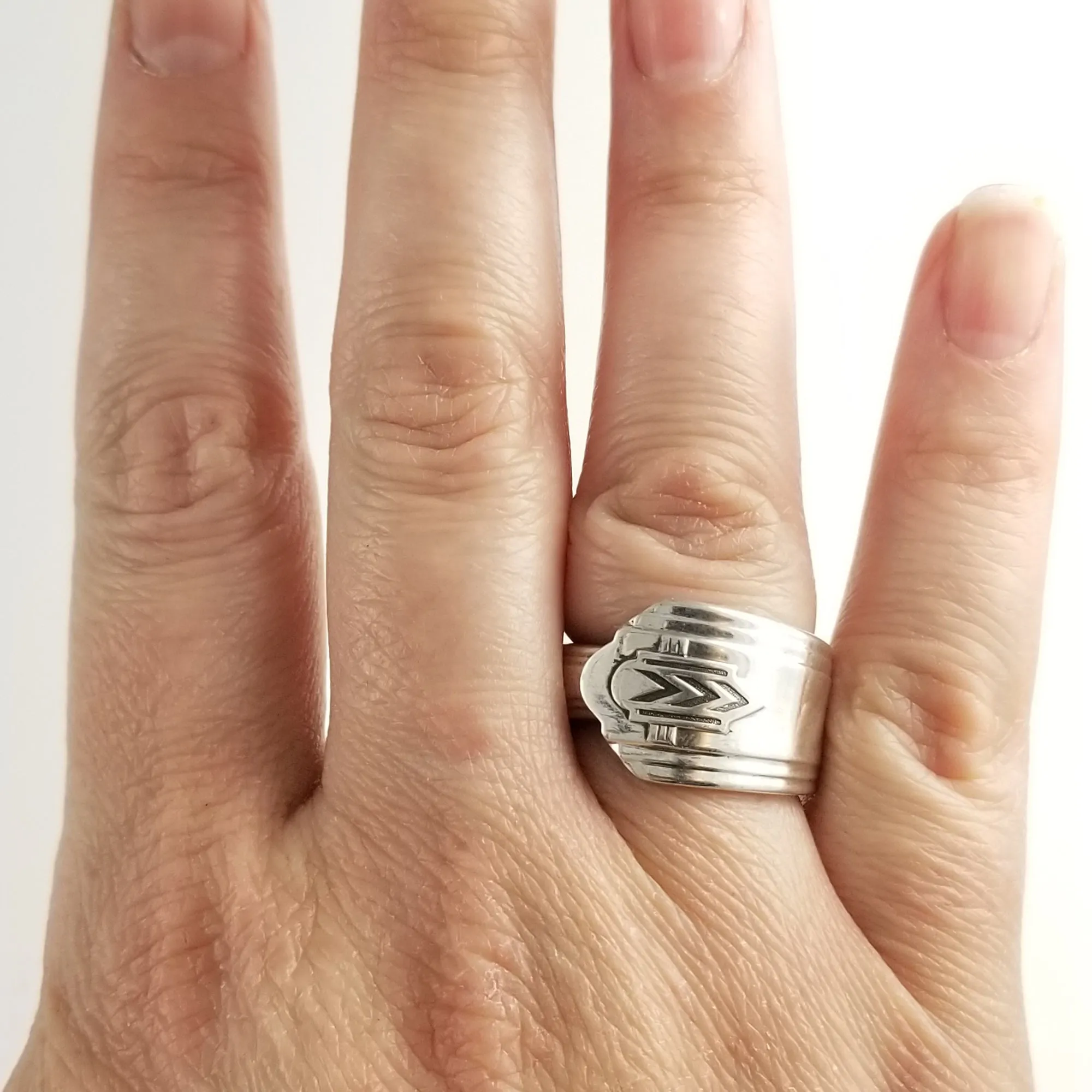 Oneida Chevron Spoon Ring