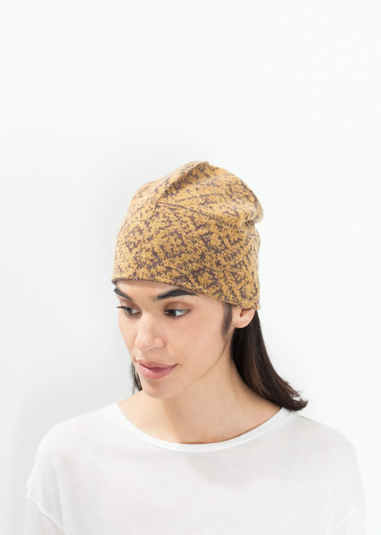 Reversible Beanie in Amber -UEB