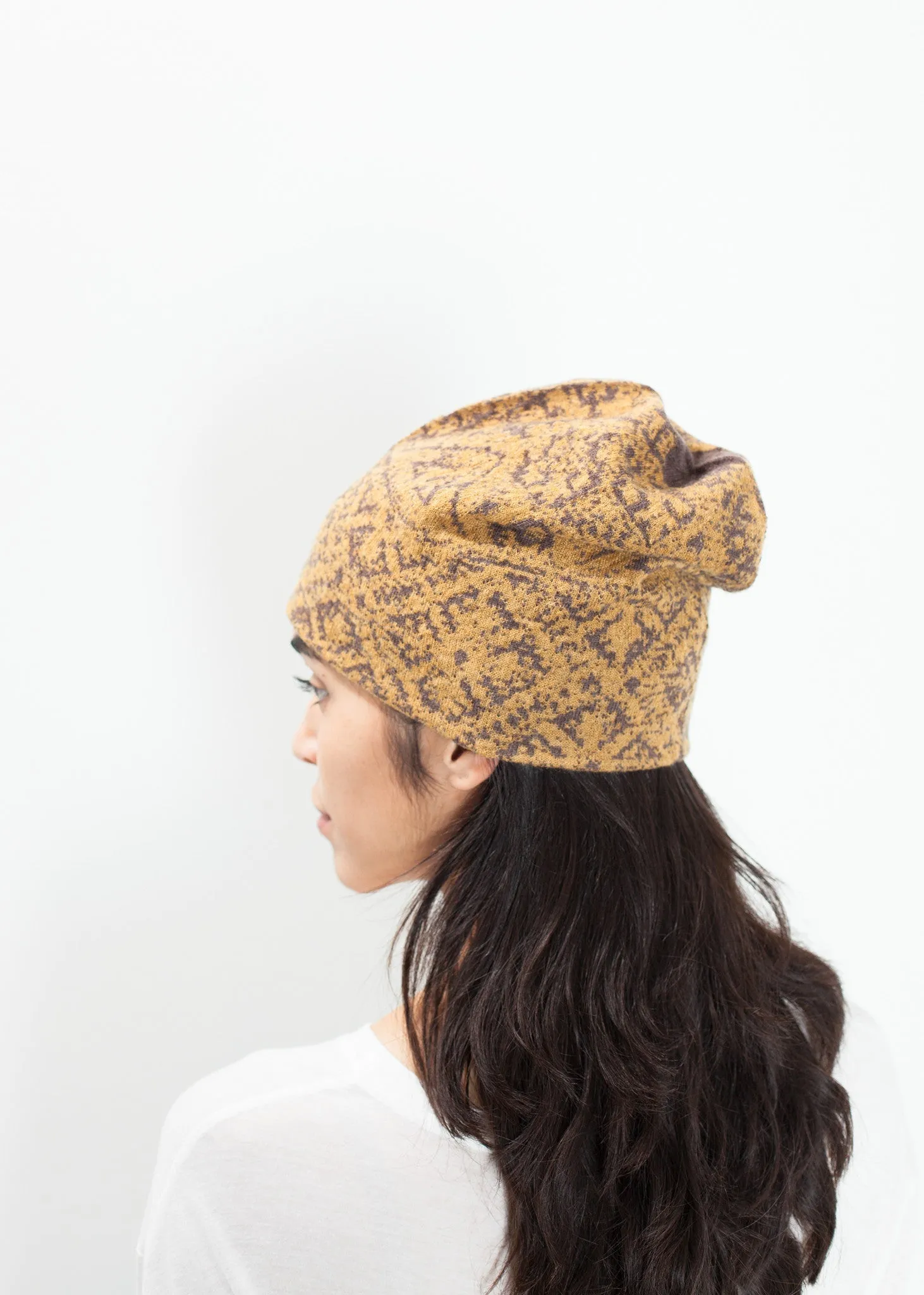 Reversible Beanie in Amber -UEB