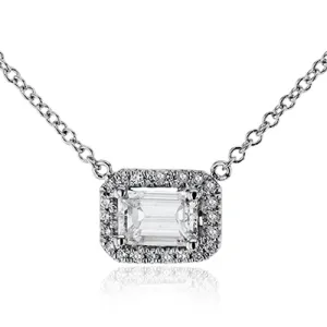 ZP991 Pendant in 14k Gold with Diamonds